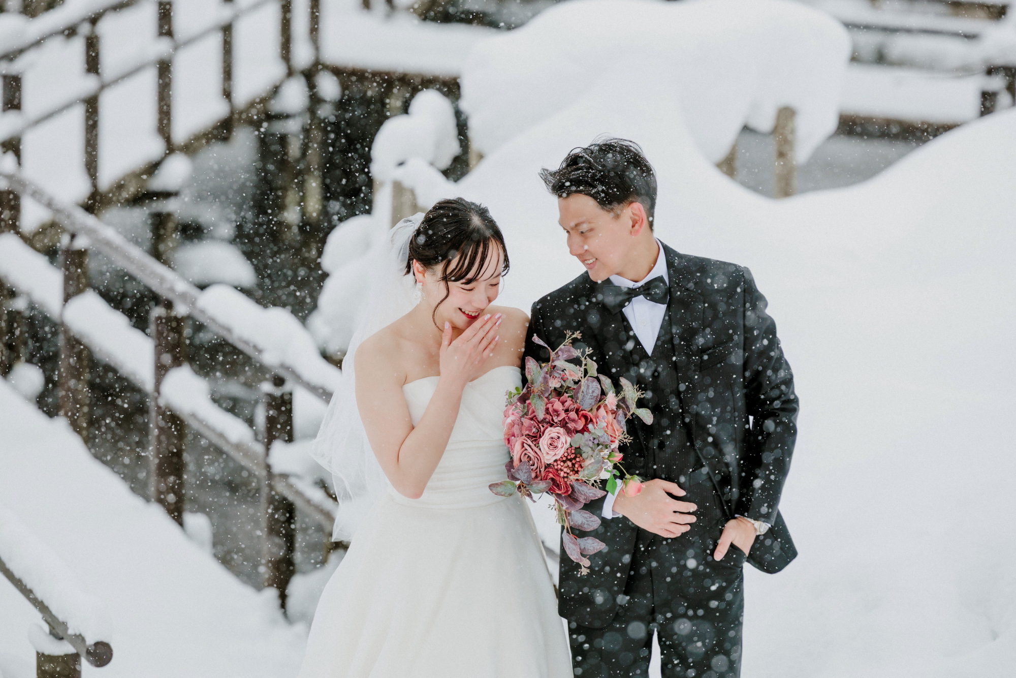Hokkaido elopement photographer - private elopement in Biei snow field by Masa