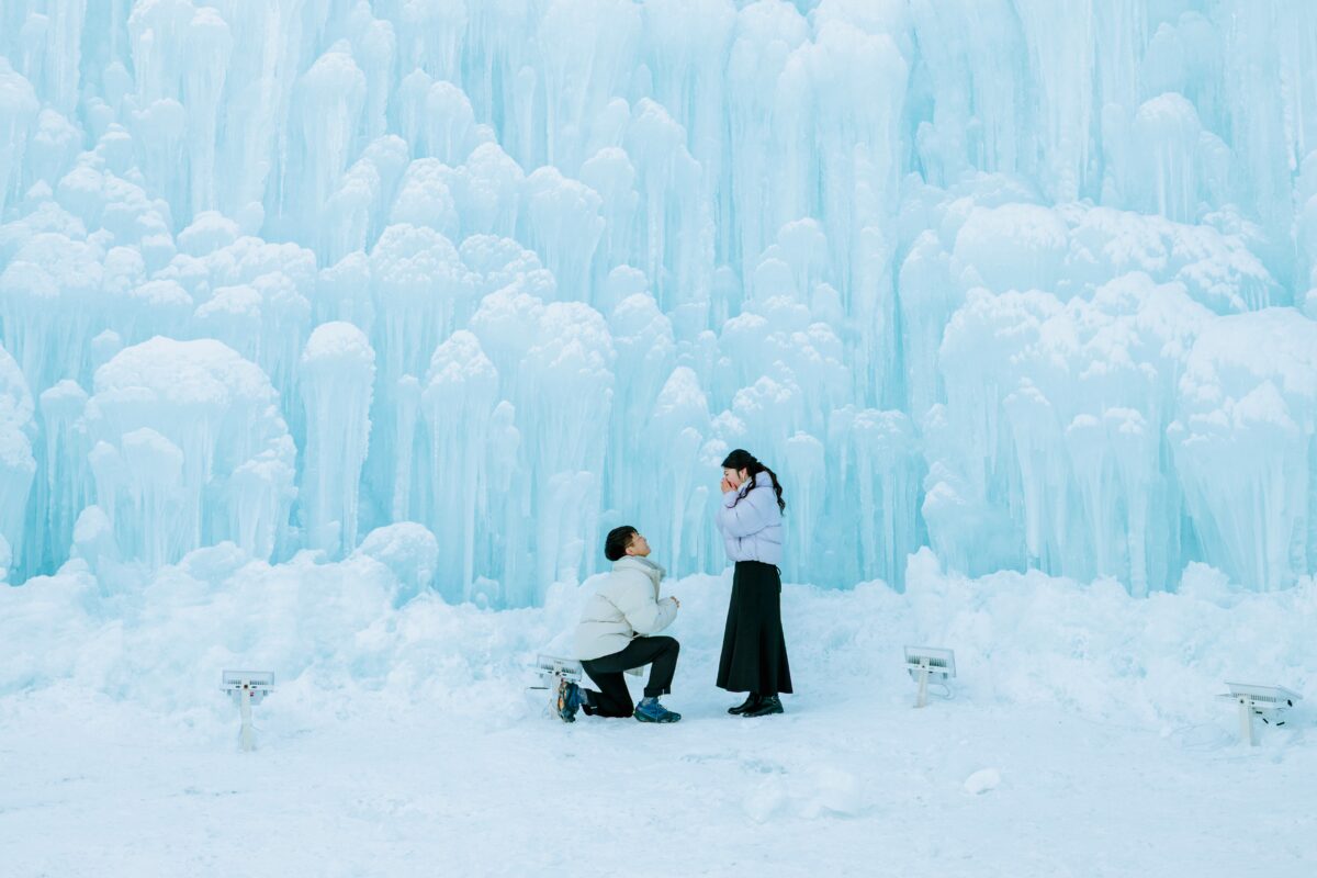 Sapporo Shikotsuko Hokkaido Surprise Proposal Photography by Local Photographer Masa